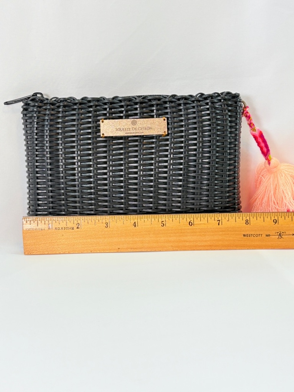 Squeeze De Citron Black Handcrafted Woven Clutch Fun Layered Tassel Summer Style - Picture 7 of 10